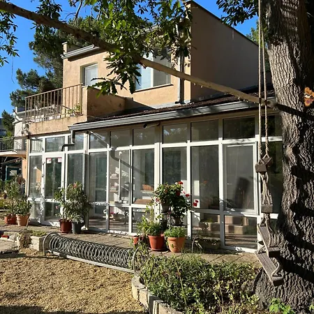 Holiday home зелен рай, к-с *